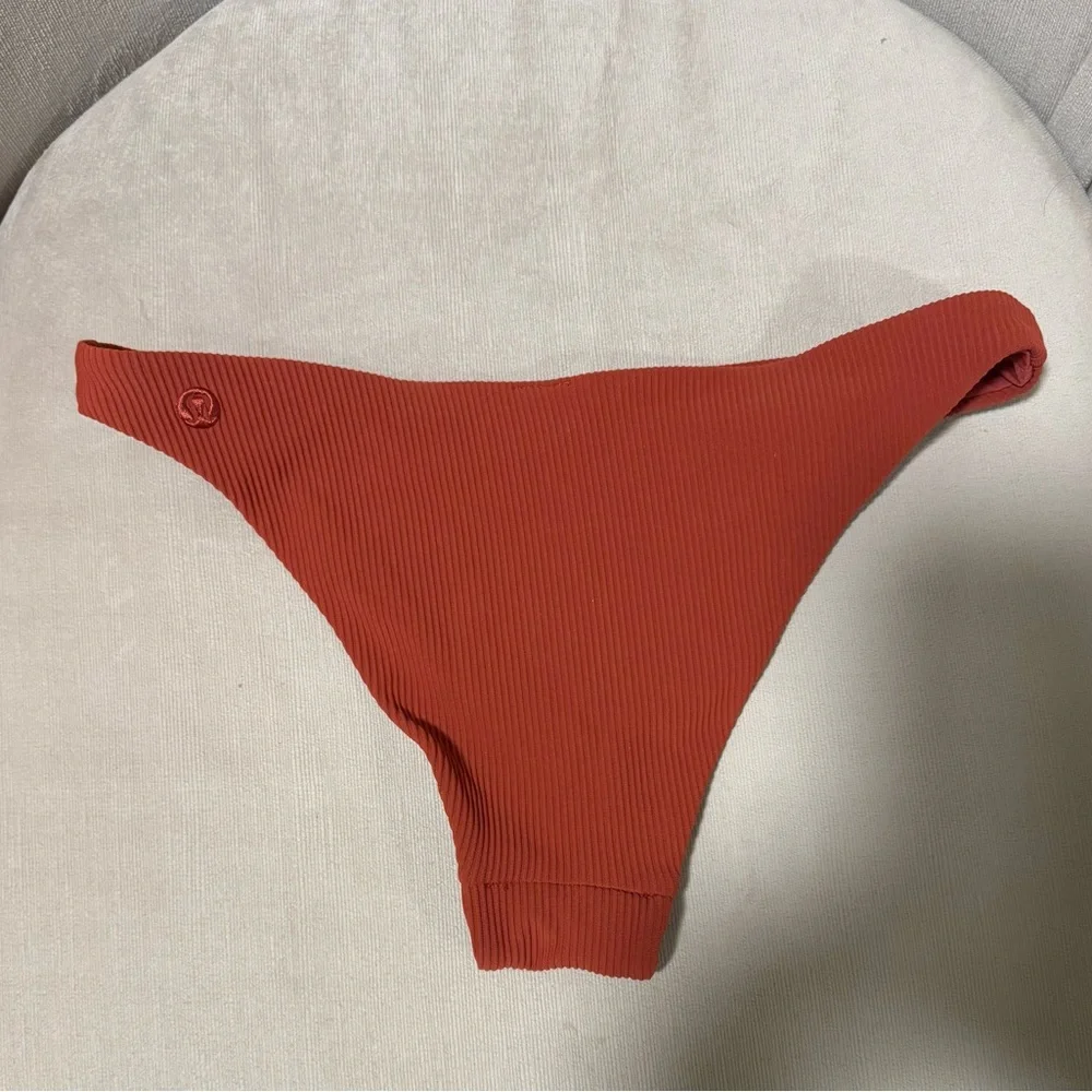 Lululemon Rust Red Ribbed Bikini Bottom - Picture 2 of 3